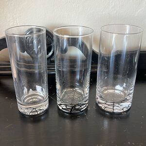 Set of 4 Pottery Barn Spider Web Tall Cocktail Glasses